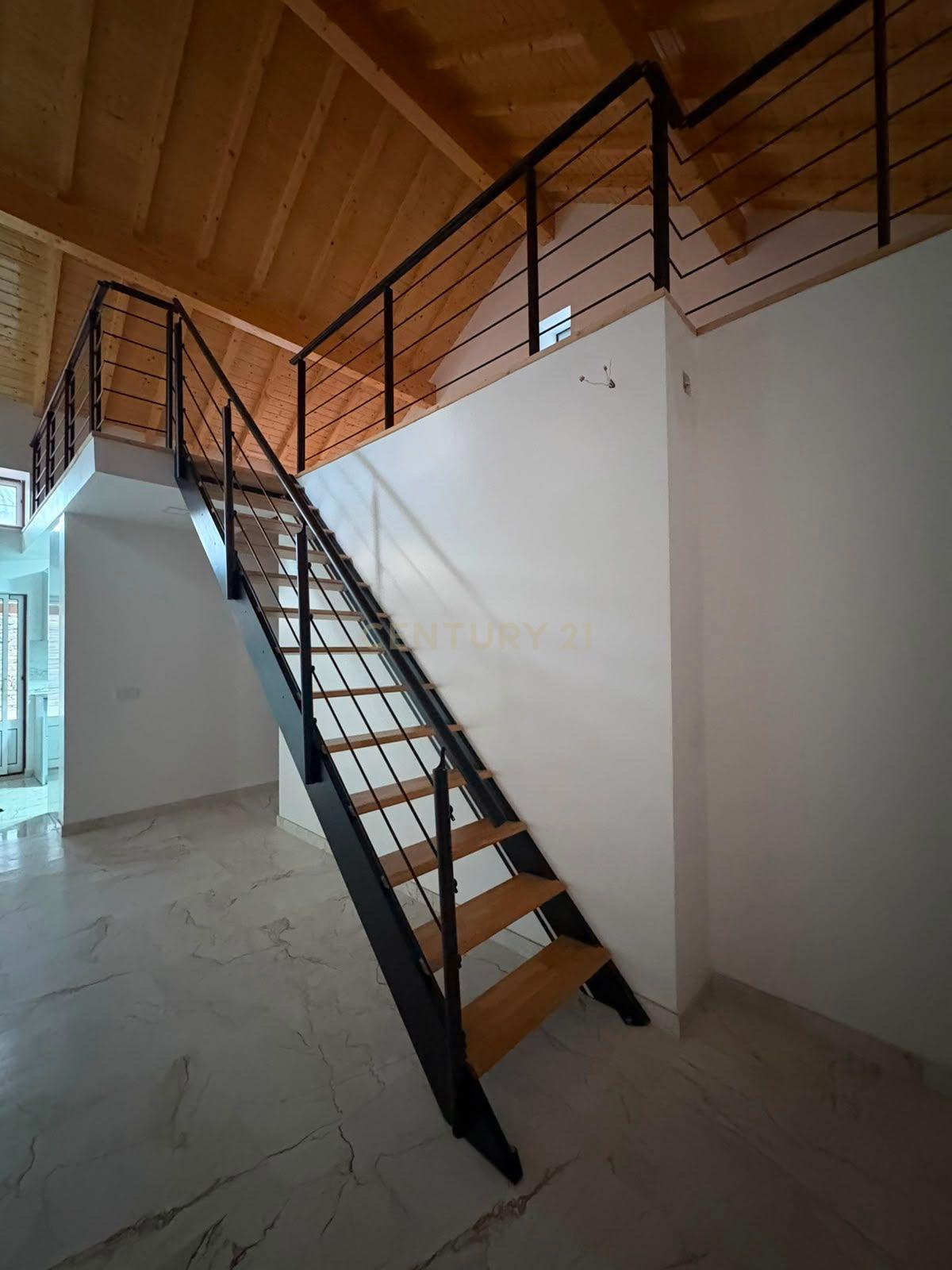 Fotografia 10 de Moradia totalmente remodelada em Avecasta, Ferreira do Zêzere, Santarém