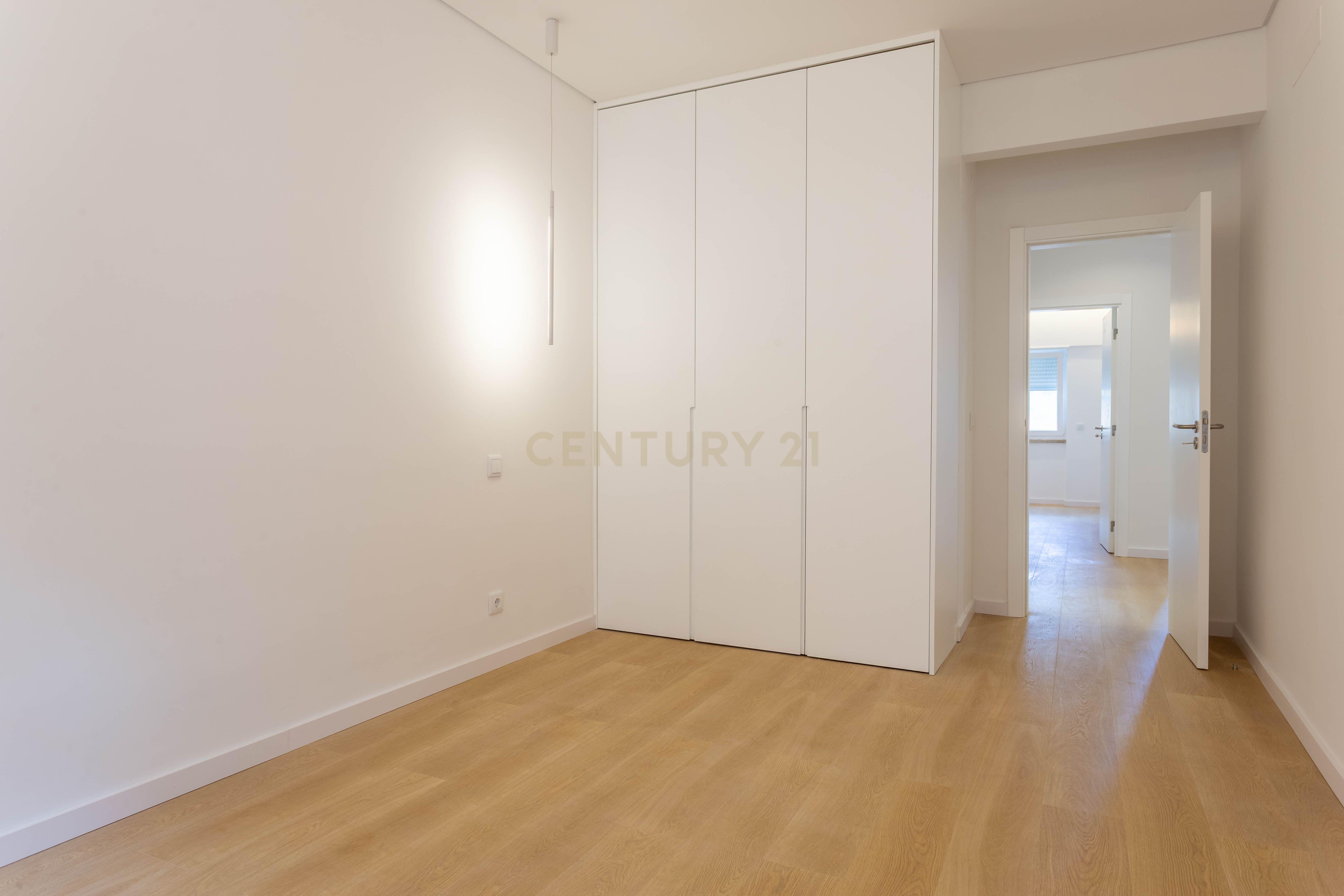 Fotografia 9 de T2 Totalmente Remodelado | Rua da Senhora da Glória – Lisboa