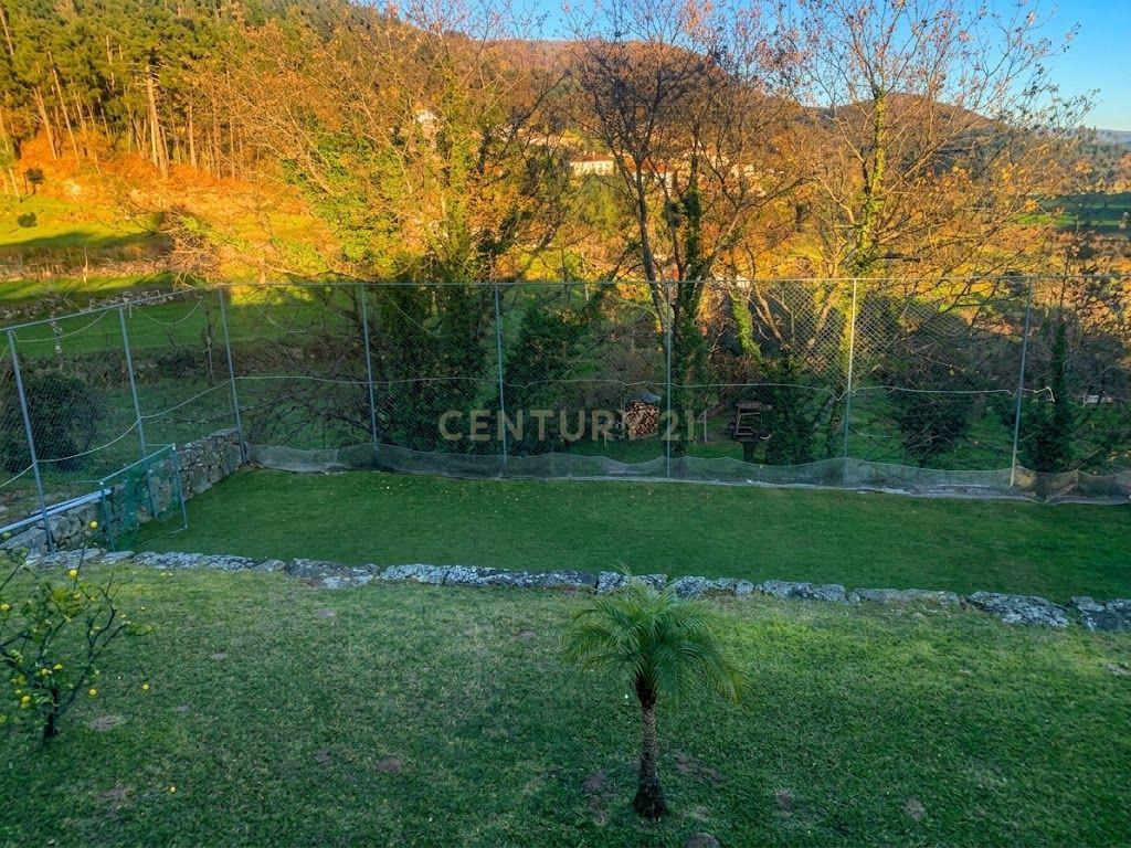Moradia T5 à venda em Valdosende, Terras de Bouro — foto 4