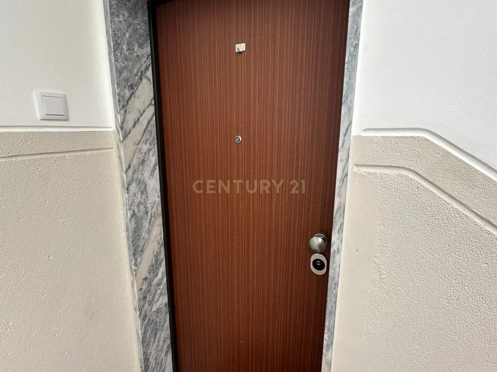 T2 Remodelado, Amora - Seixal - Image 23