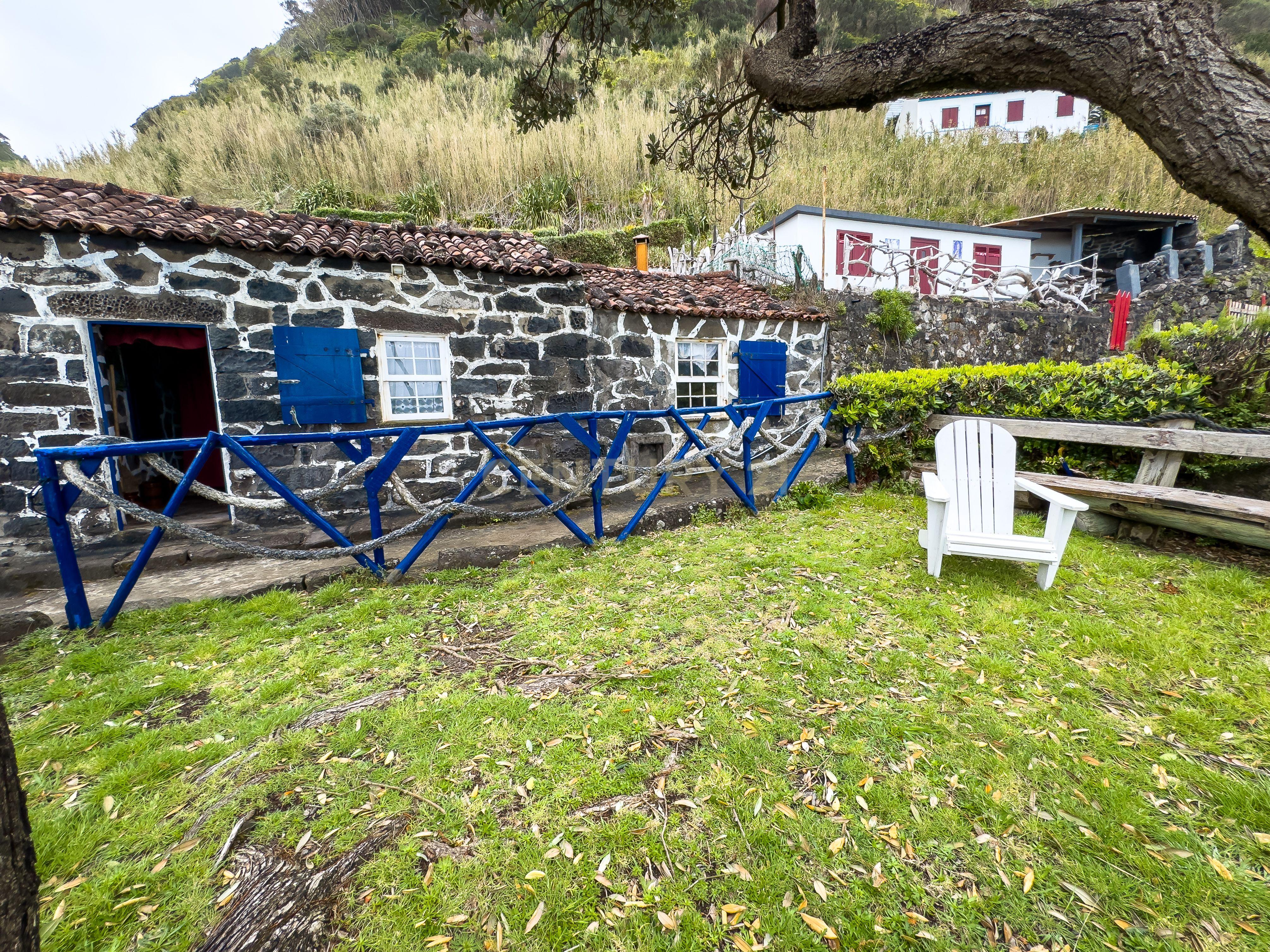 Imóvel Histórico na Fajã do Araújo – Uma das Casas Mais Antigas do Nordeste - Image 24
