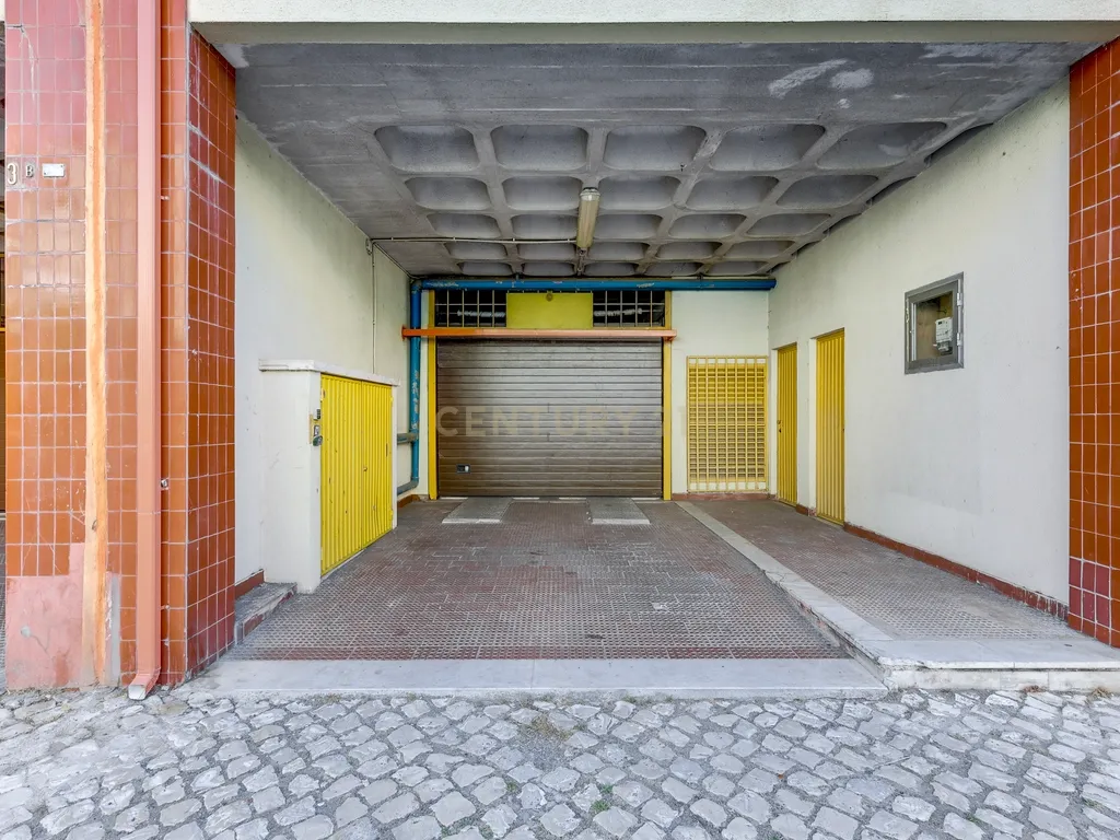 ARMAZÉM EM BENFICA - Image 23