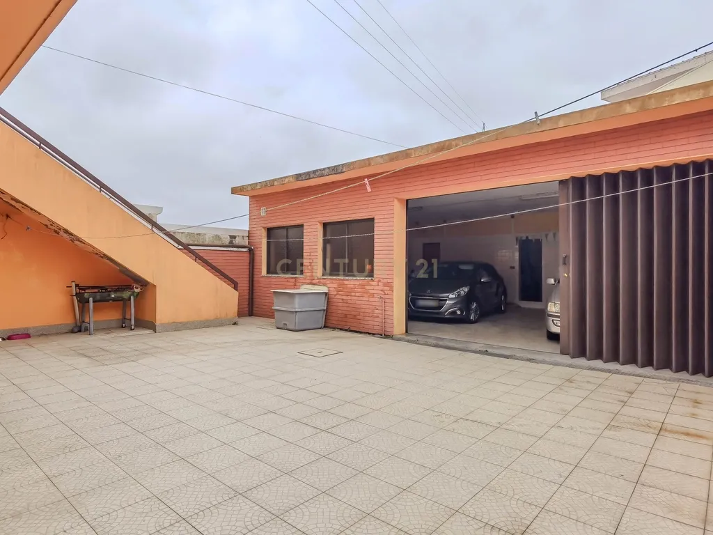 Moradia T4 na Praceta Luís de Camões, em Fânzeres, Gondomar - Image 65