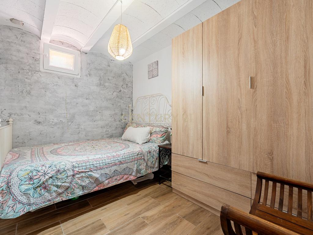 Moradia com apartamento anexo e piscina em “Els Pallaresos” - Image 57