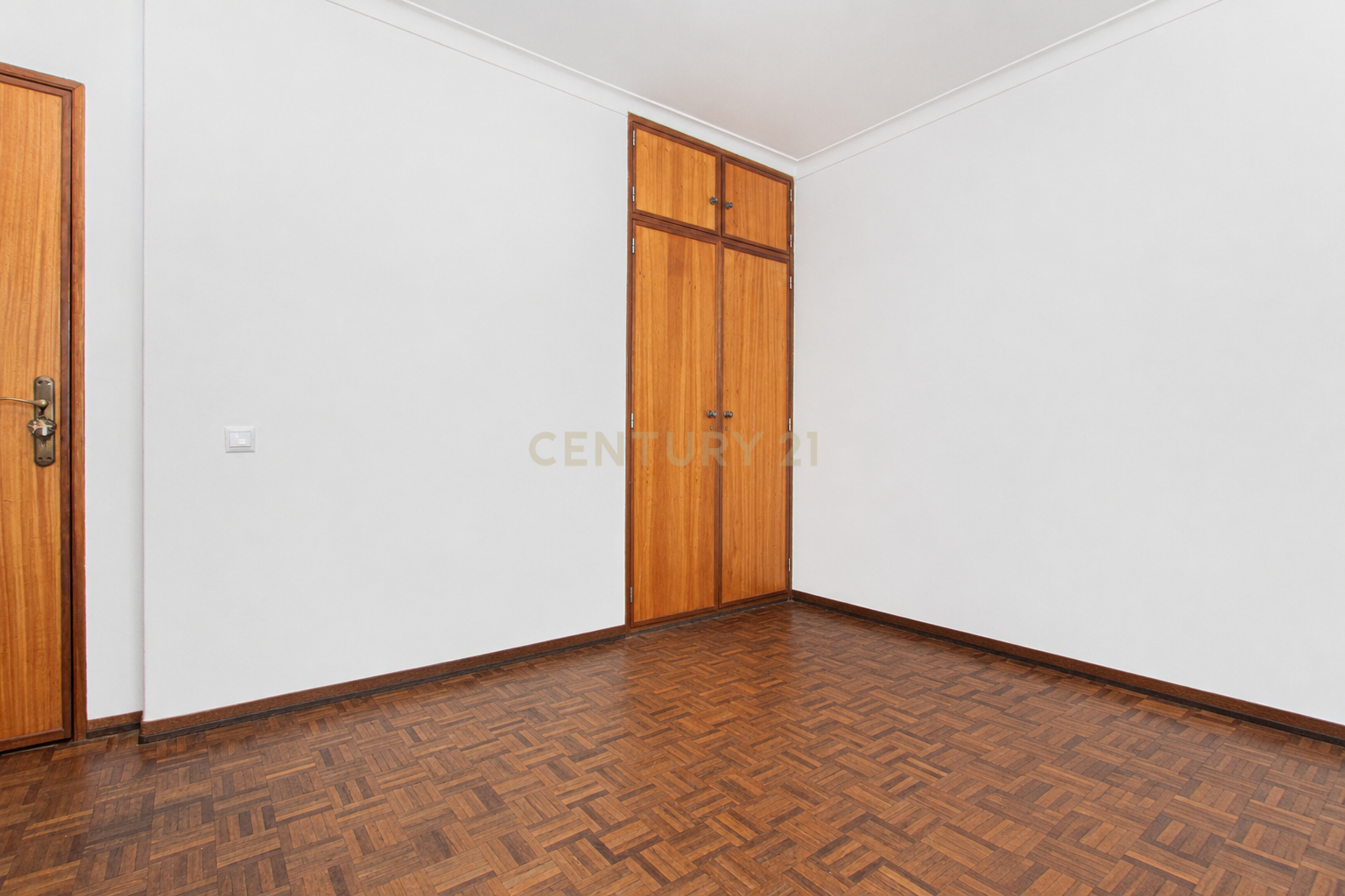 Fotografia 12 de Apartamento T3 no Estoril - Fontaínhas