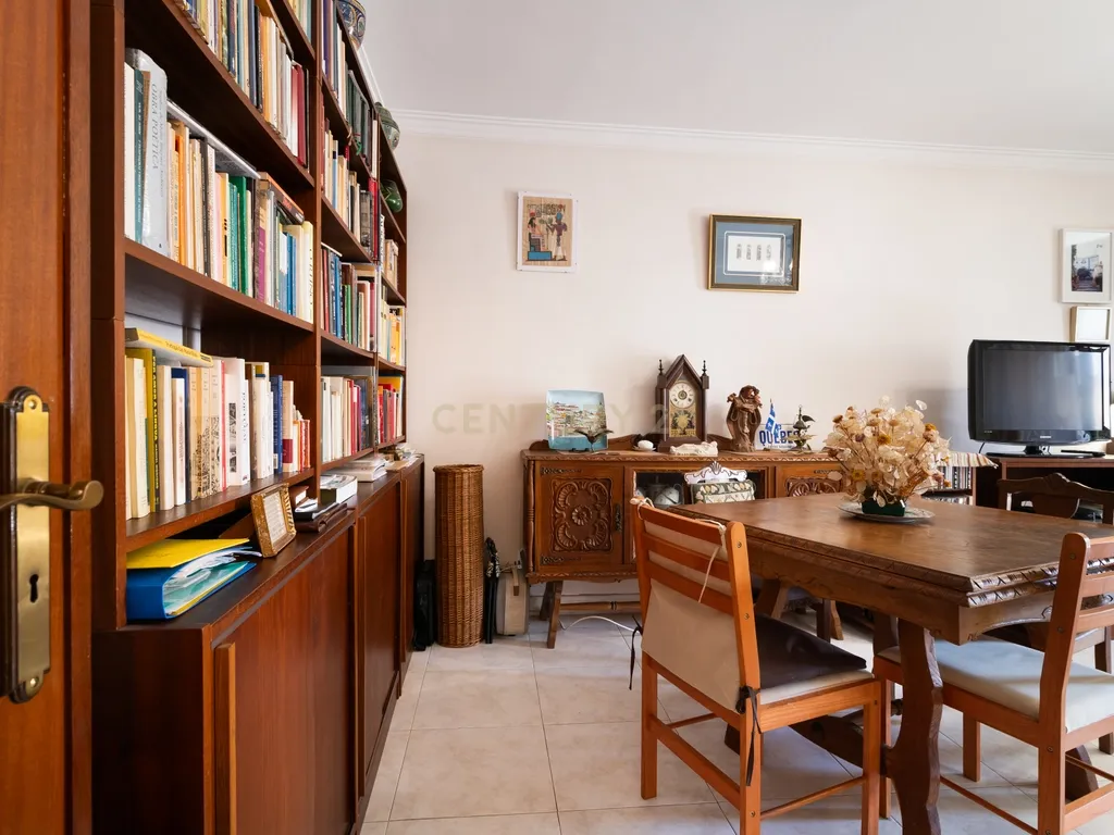 Apartamento T2 | Damaia de Cima - Image 7