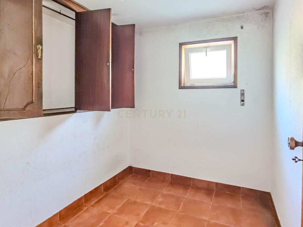 Moradia T4+1, 3 frentes, terraço, garagem - Trofa, Porto - Image 19