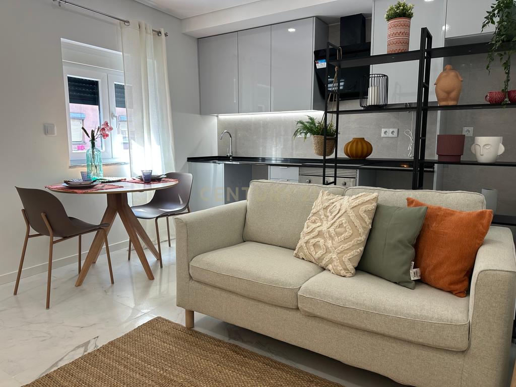 Apartamento T2 no Prior Velho, Loures! - Image 8