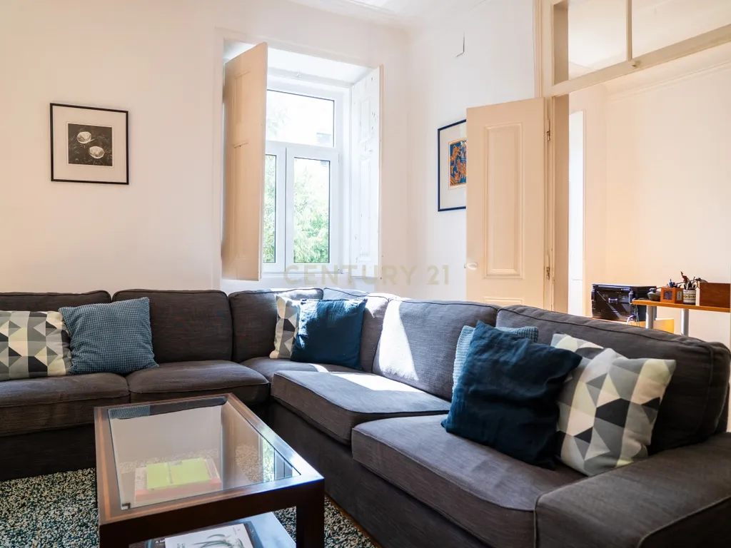 Apartamento T5 em Arroios: mais espaço, mais conforto e mais Família! - Image 13