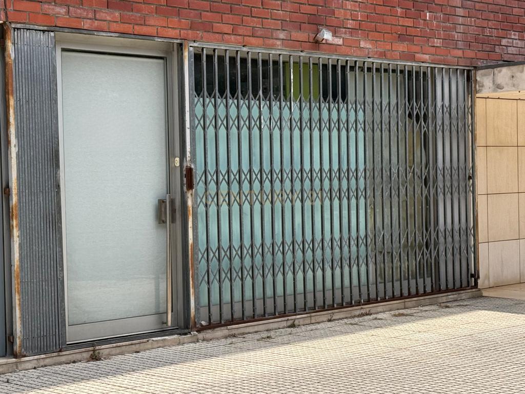Loja para T1+1 aprovado para habitação, junto ao Metro — oportunidade antes da obra - Image 4