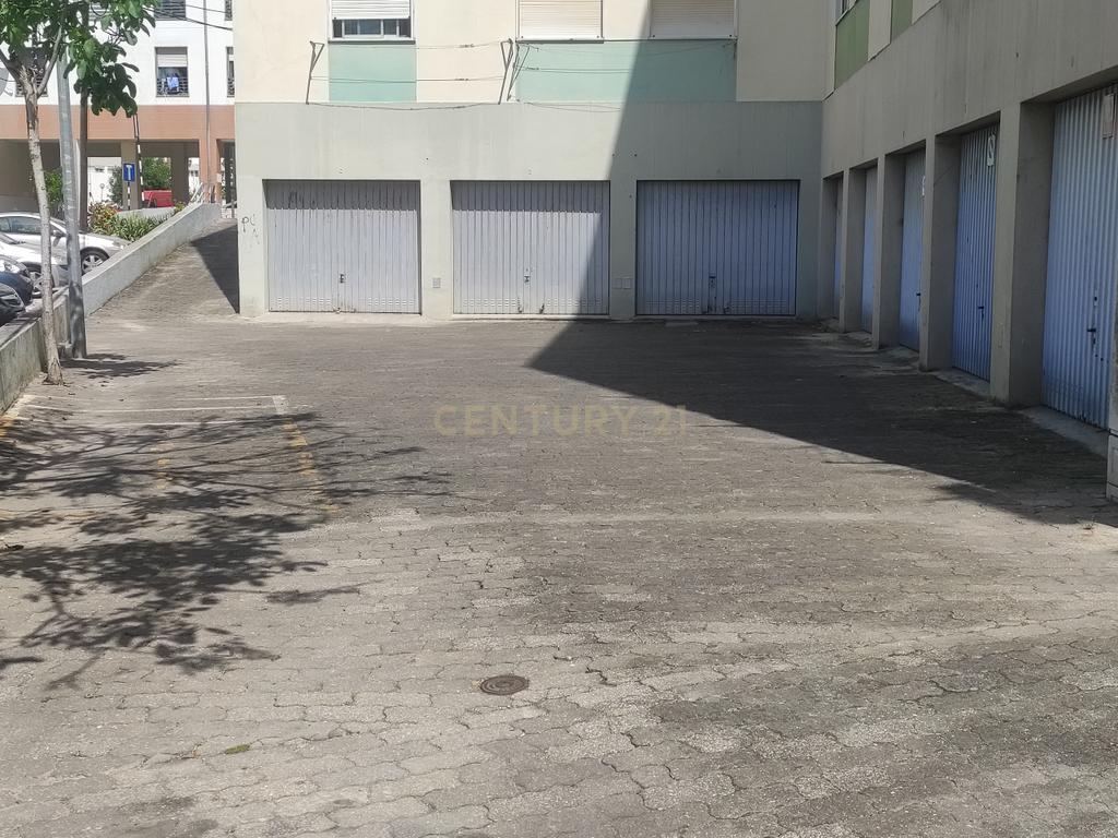 Garagem à venda Feijó - Excelente localização e acessos - Image 3