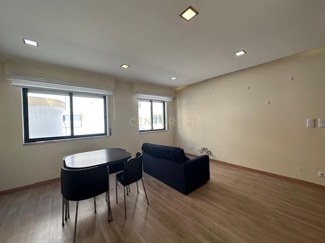 Atelier convertido em T0 - Image 3