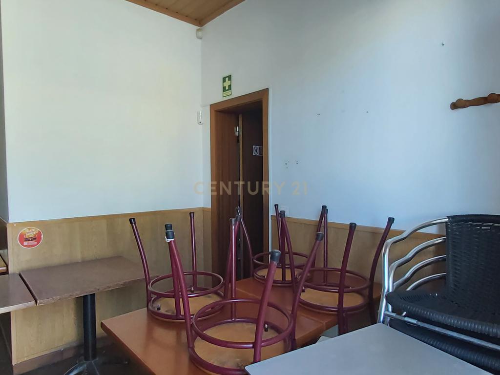 🥪🏙️ Snack-Bar com Localização de Ouro e Fácil Acesso no Centro de Évora - Image 5