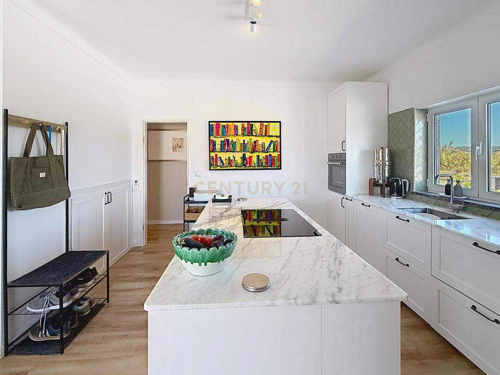 Moradia isolada com amplo terreno de 1.350 m², junto a Alcobaça - Image 74
