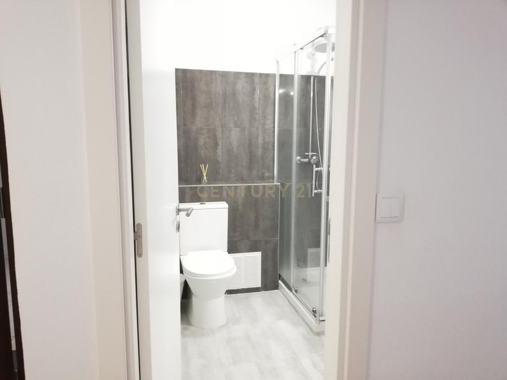 Apartamento T2 em Paço de Arcos para arrendar - Reservado - Image 5
