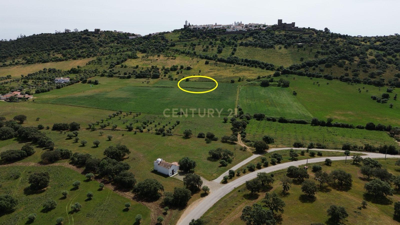 Terreno em Monsaraz junto ao Castelo