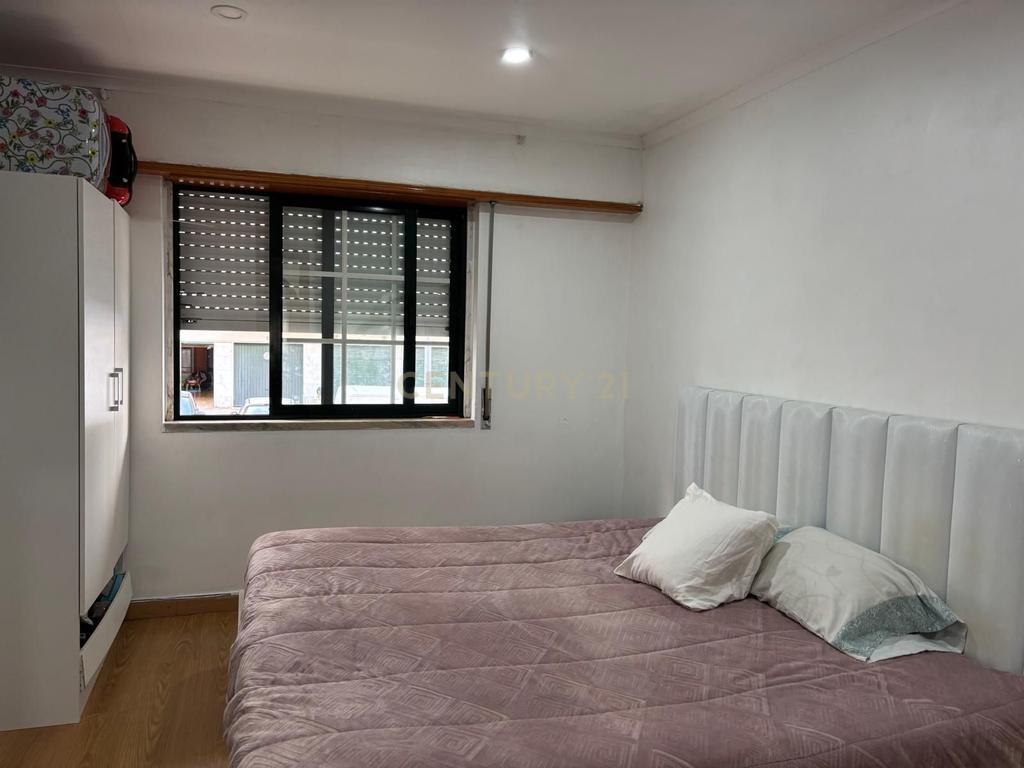 Apartamento T2 em Massamá Norte  - Image 4