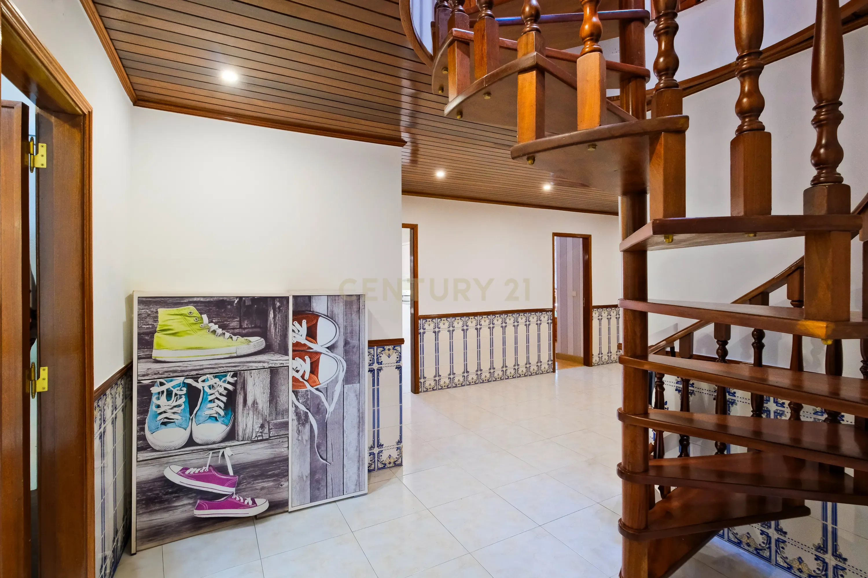 Duplex em Lisboa, Sintra: Espaço e Conforto com Vista Serra Sintra - Image 7