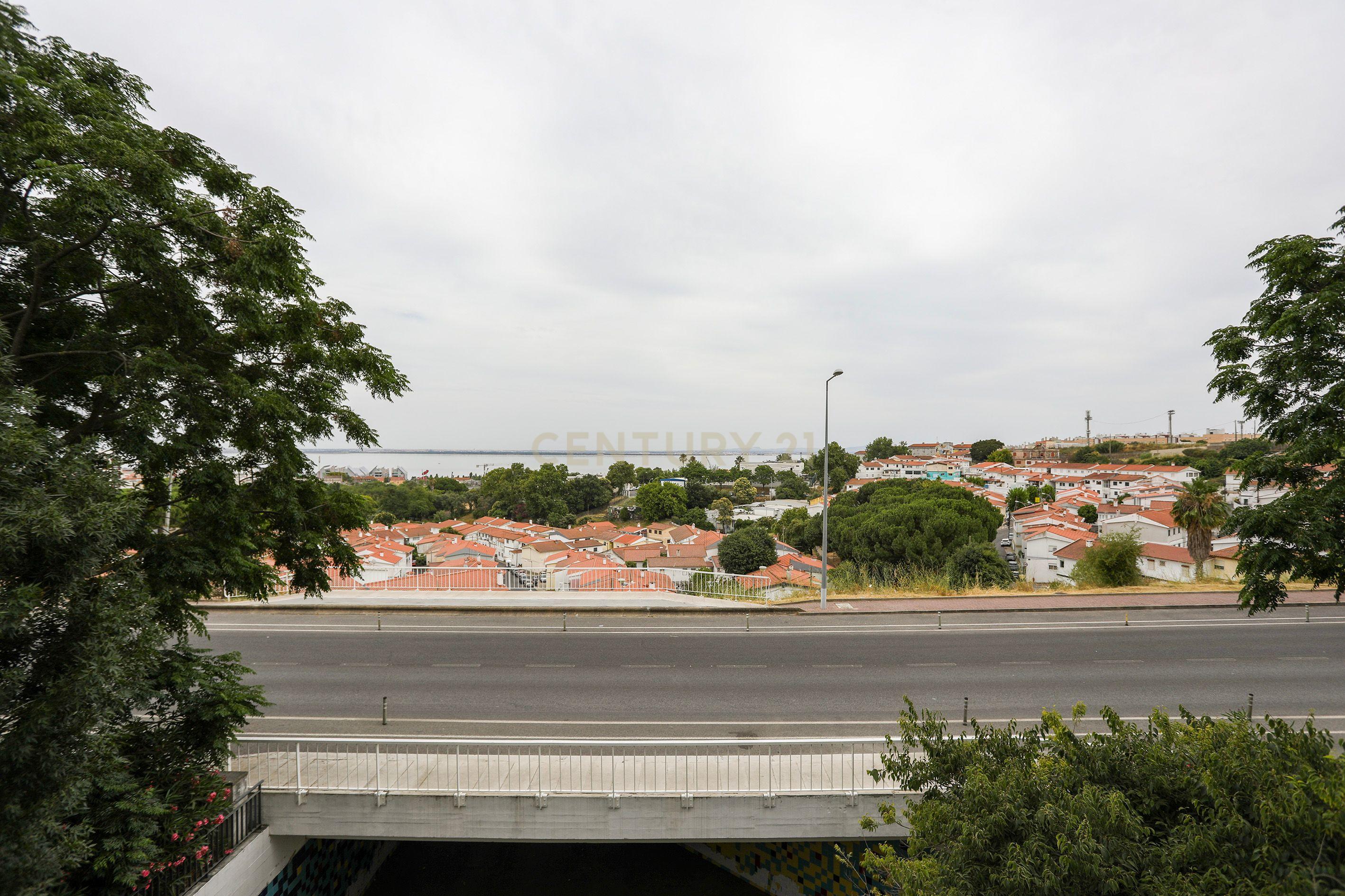Fotografia 10 de Apartamento T3 para Arrendamento em Marvila – Conforto, Modernidade e Qualidade de Vida