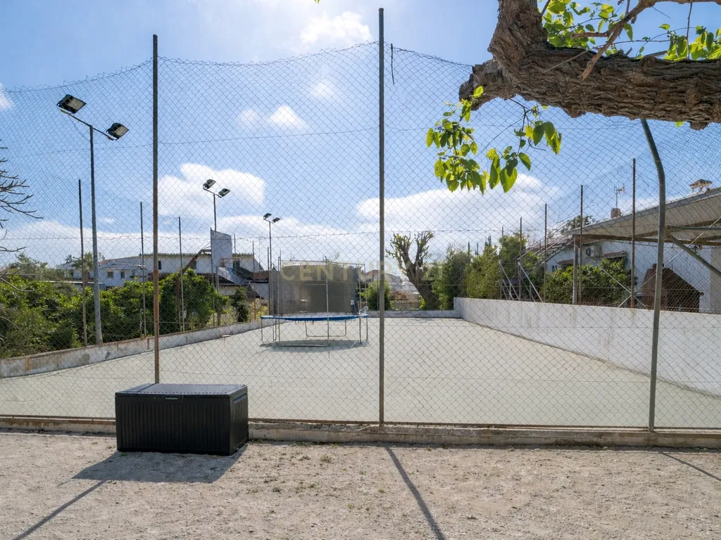 Propriedade única com 2 habitações independentes, piscina e zona desportiva em Alhaurín de la Torre - Image 70