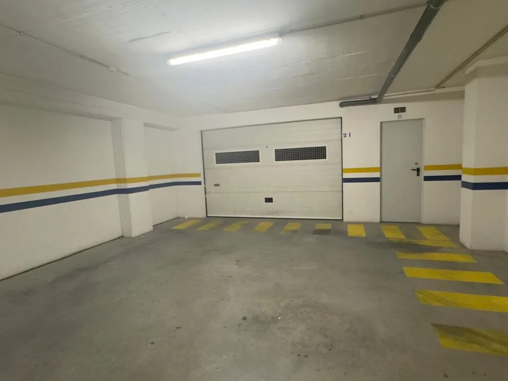 Apartamento T3 na Alta de Lisboa com Box para 2 Viaturas - Image 25