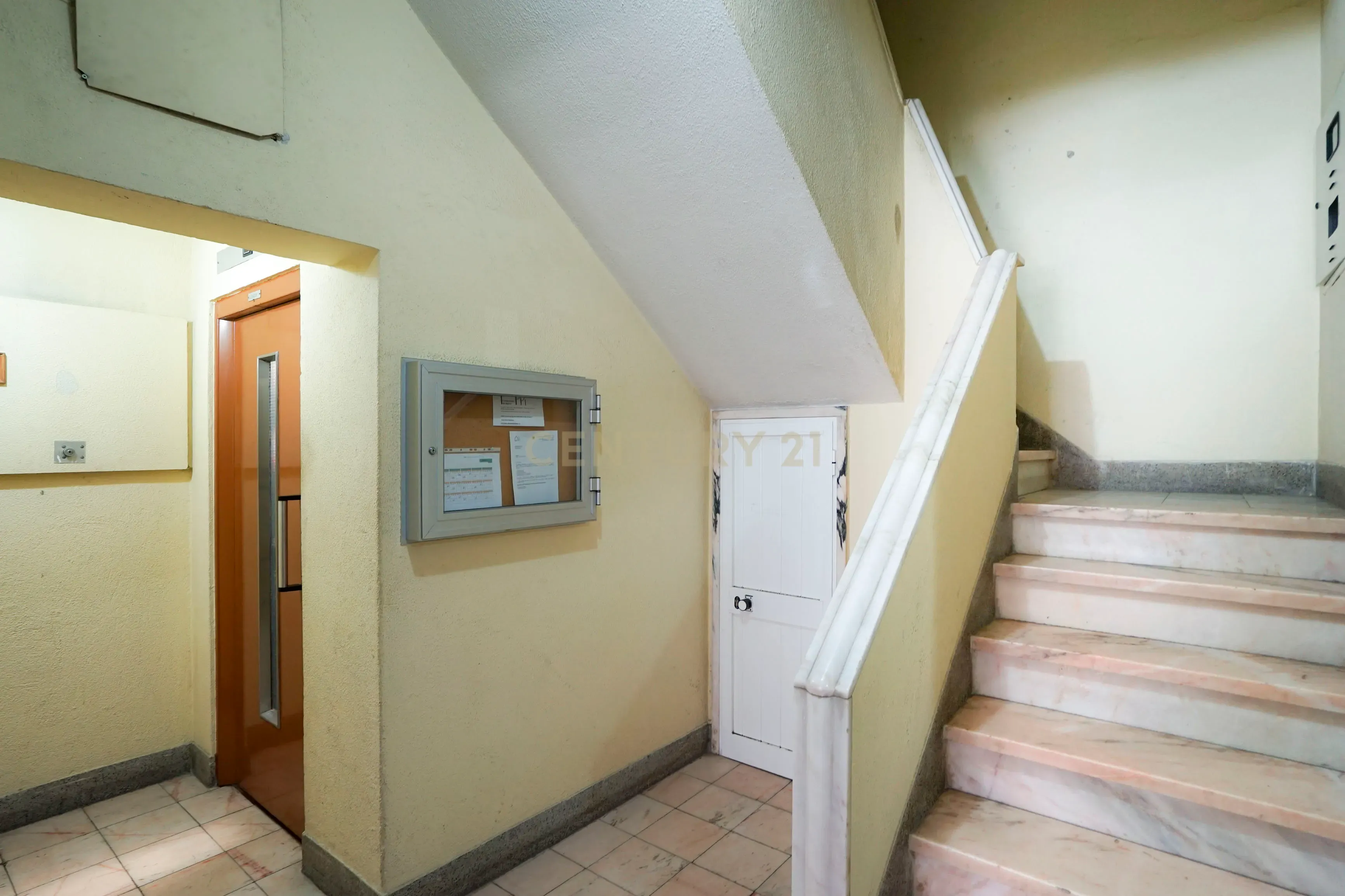 Apartamento T1 à venda em Laranjeiro e Feijó, Almada — foto 24