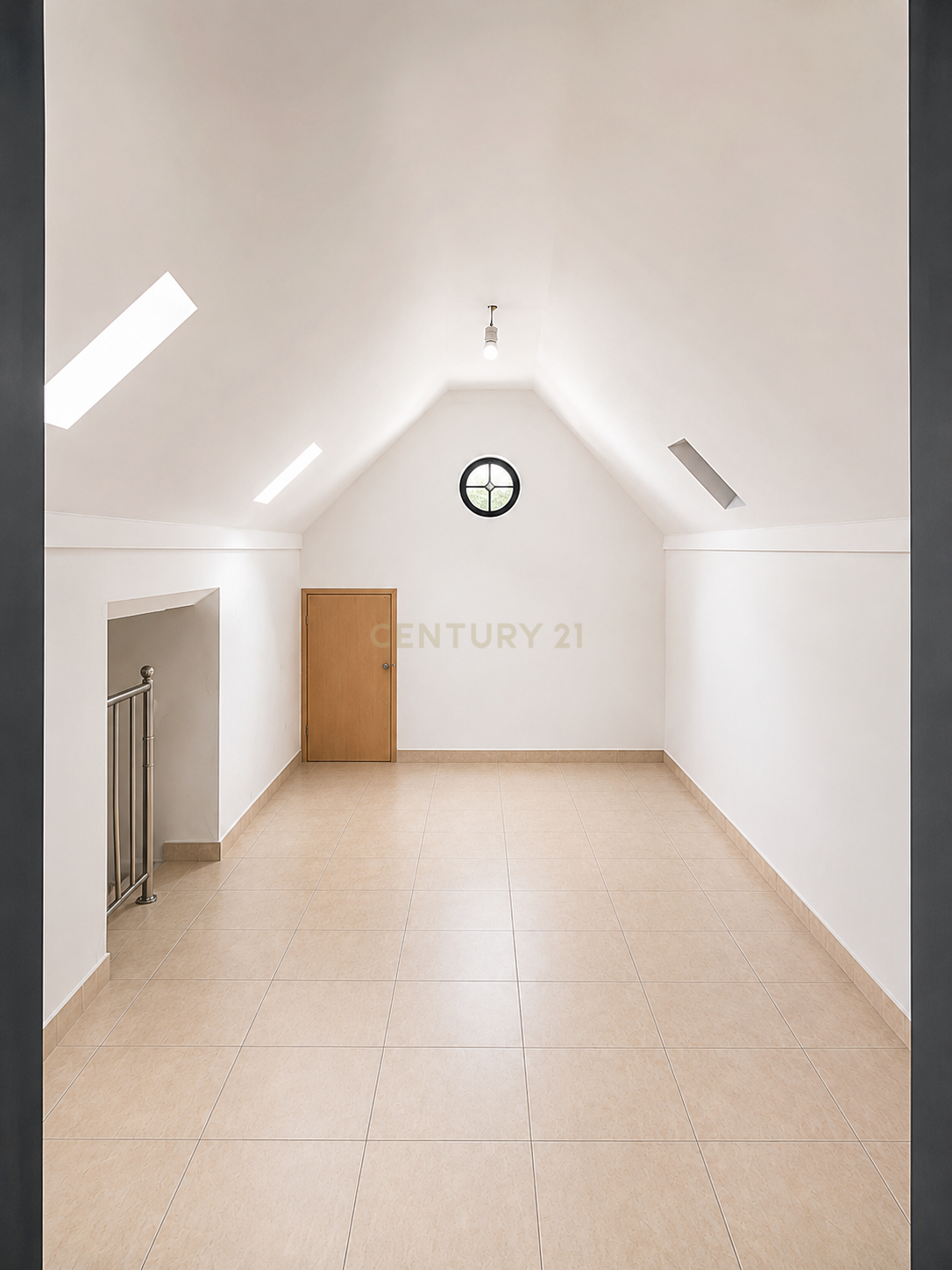 Fotografia 3 de Prédio no Centro Histórico de Setúbal, Loja e 2 Habitações