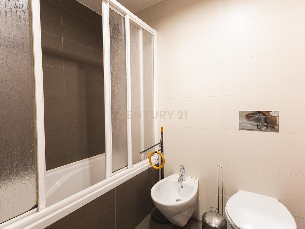 T4 Renovado no Coração da Quebra Costas – Coimbra - Image 32