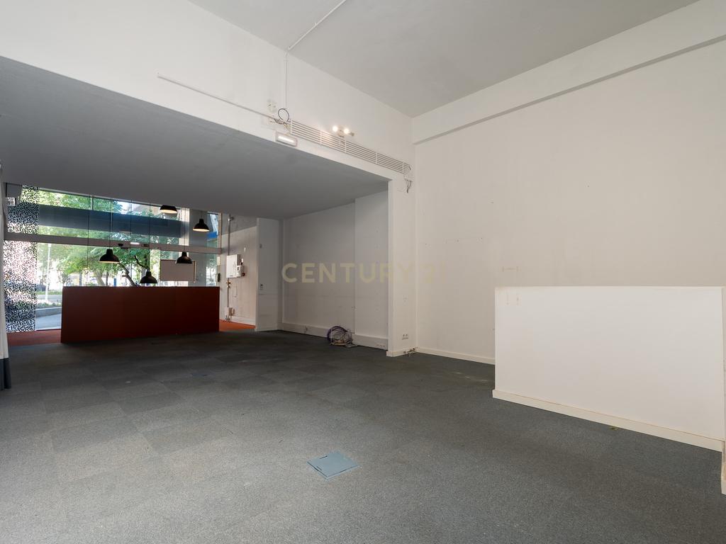 Loja com Cave e Mezanine no Centro de Lisboa - Image 15
