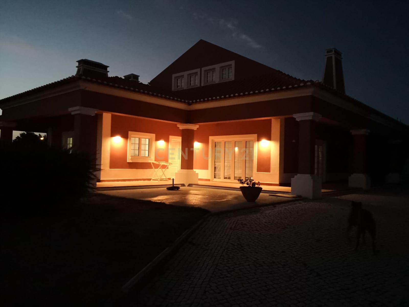 Moradia T5 à venda em Vale da Pedra, Cartaxo — foto 2