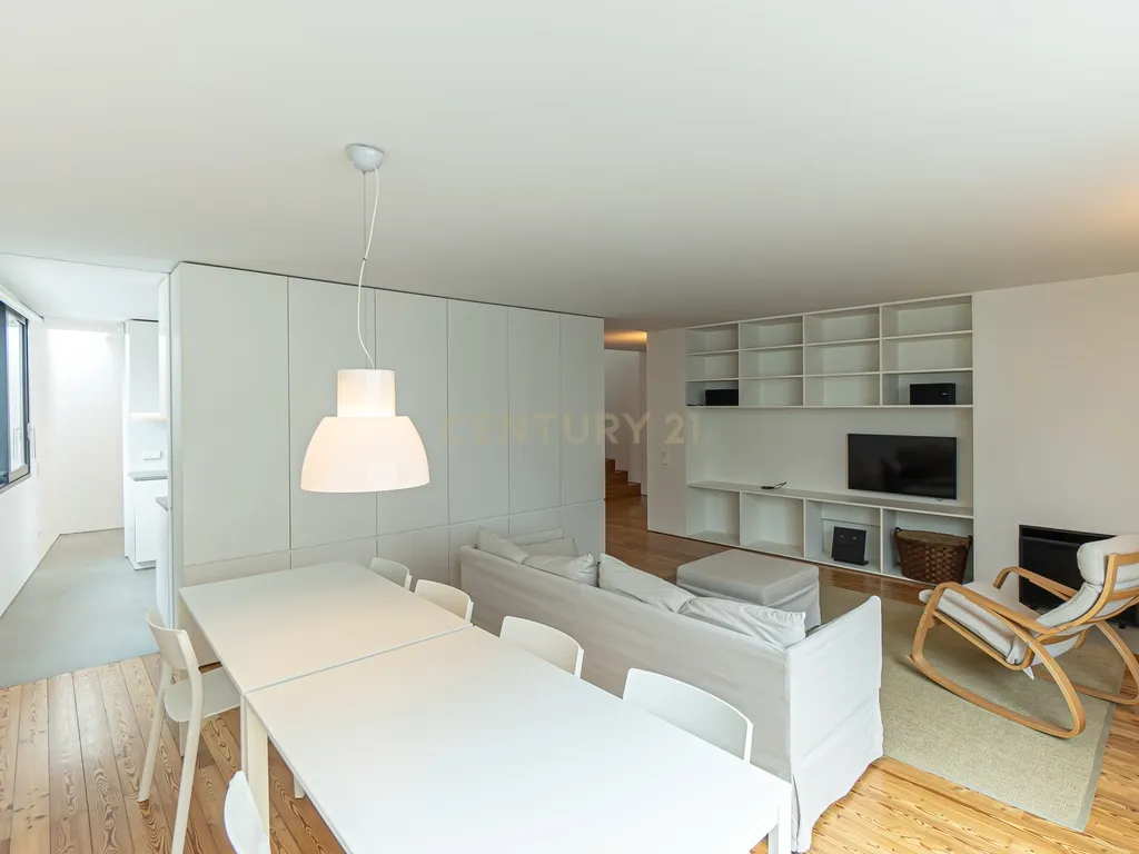 Apartamento T2 com 149 m2 - Centro Histórico de Matosinhos - Image 5