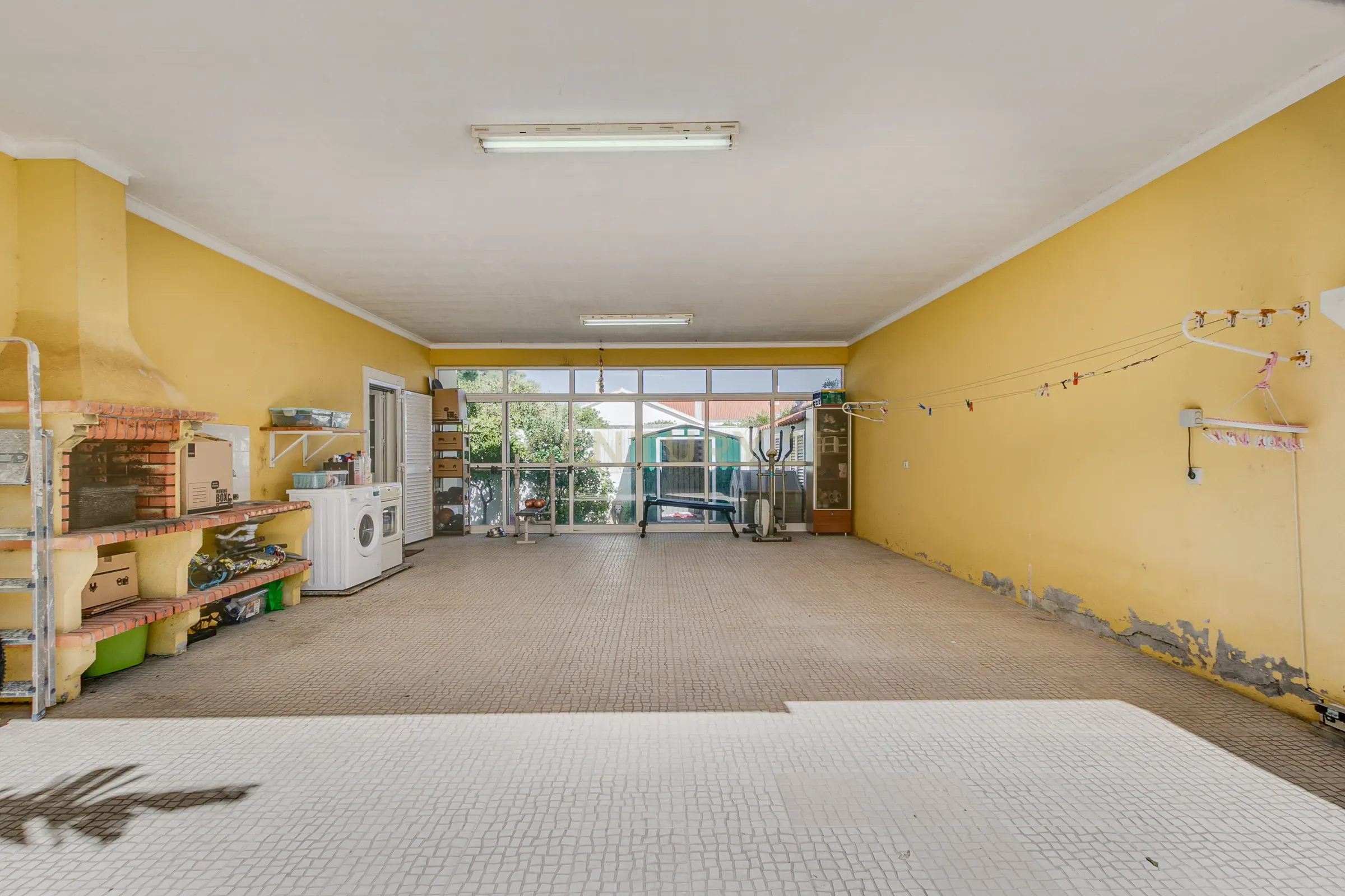 Moradia Rural T4 com Piscina e Jardim — Entre Setúbal e Lisboa - Image 40