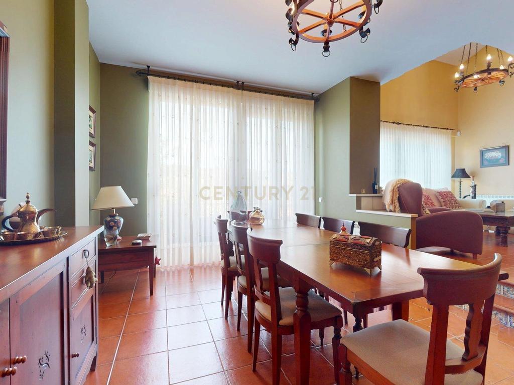Espetacular Apartamento em Villalbilla, Madrid - 333m² - Image 15
