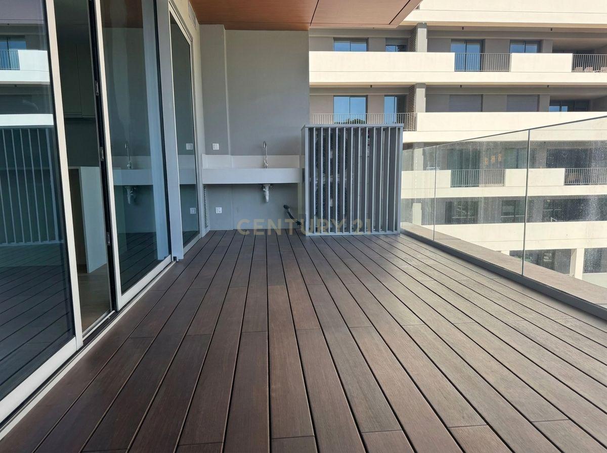 Fotografia 11 de Apartamento Novo em Algés, Oeiras com Vista para a Cidade