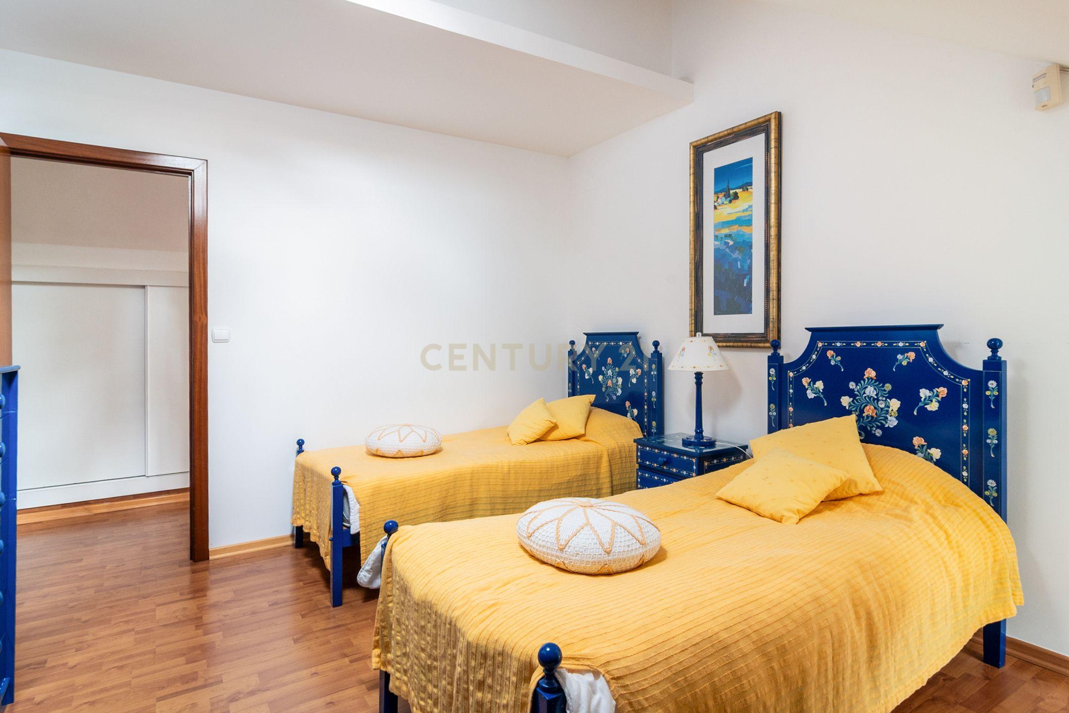 Moradia T2+3 em Seixal, Ericeira - Image 14