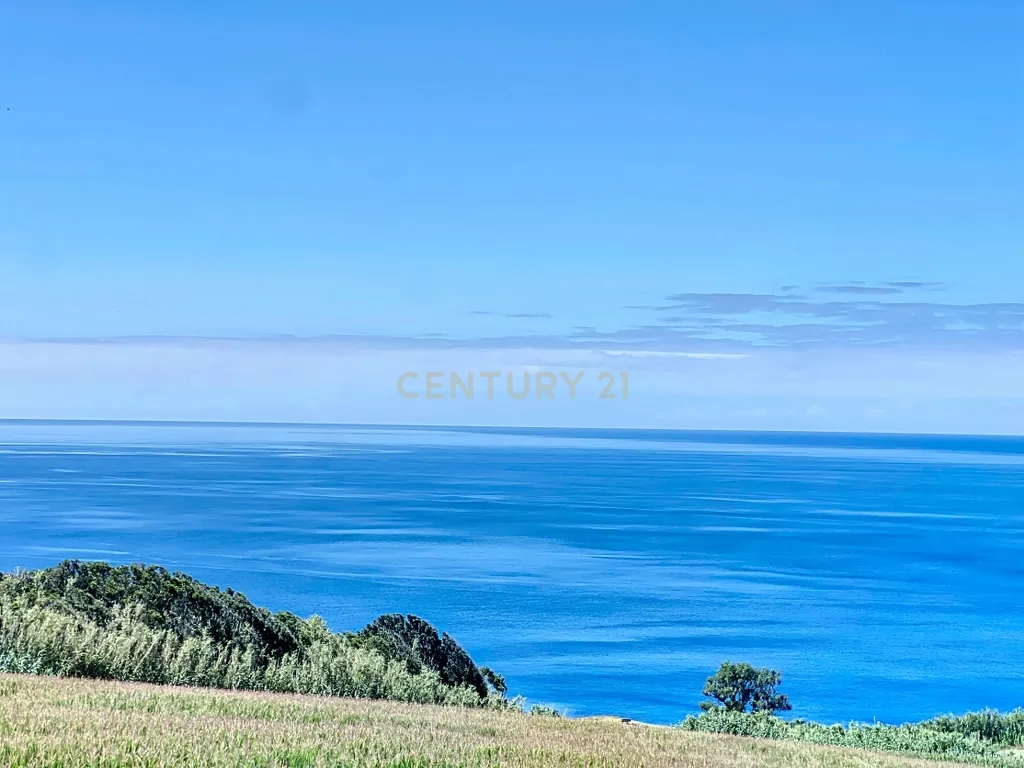 🏡 Moradia Única com Vista Mar — 3 Apartamentos | AL em Funcionamento | Feteiras, Ponta Delgada - Image 16
