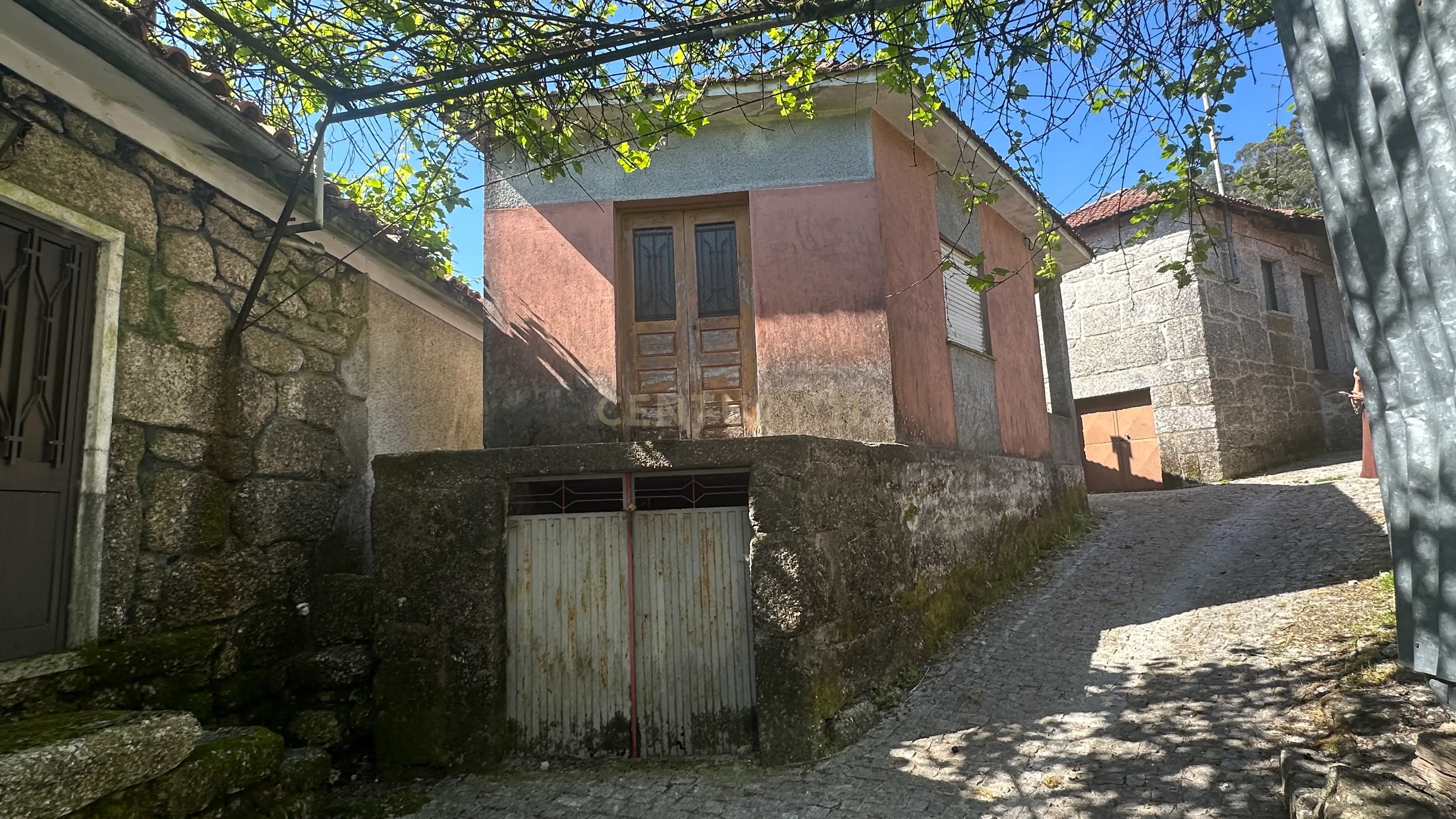 Fotografia 4 de O Refúgio Perfeito ou o Próximo Grande Investimento no Gerês