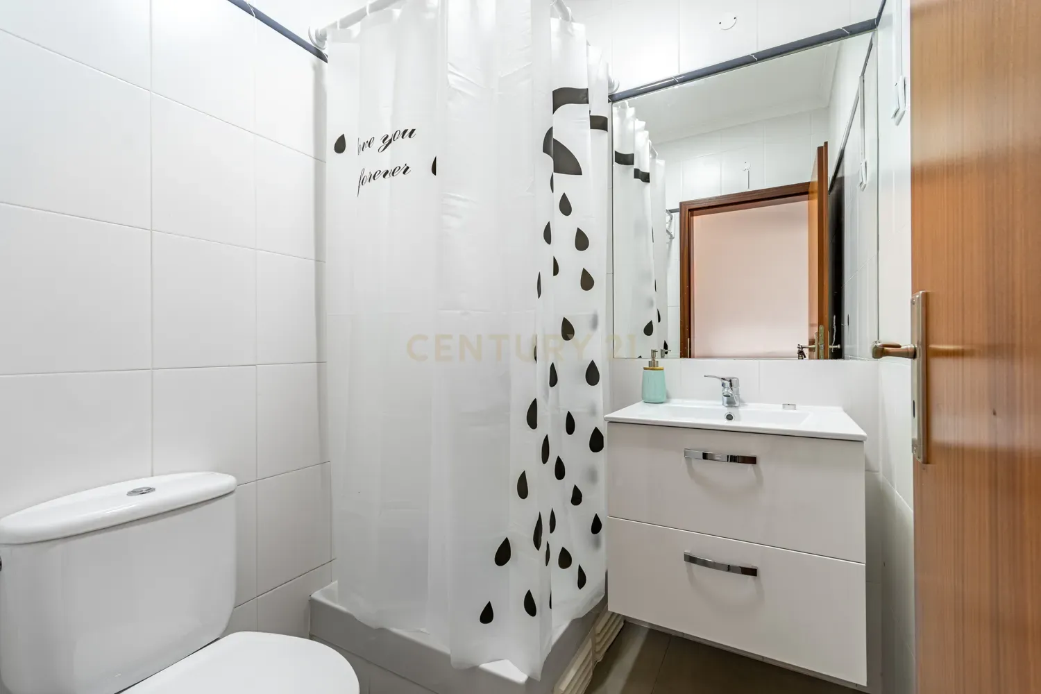 Apartamento T3 em Condomínio Fechado na Horta dos Vimes, Alenquer - Image 16