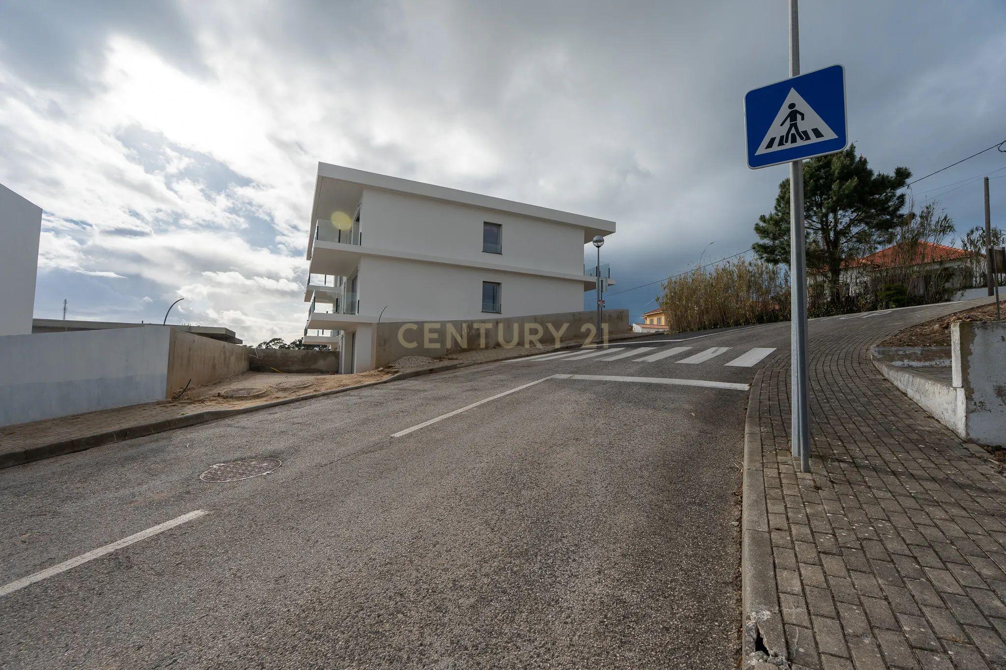 Moradia T3 junto à Ericeira – Modernidade e Conforto - Image 6
