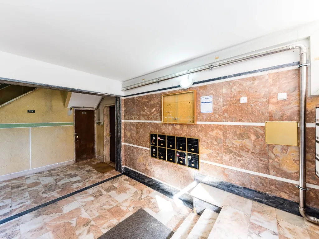 A primeira casa deve trazer planos, não obras. - Image 25