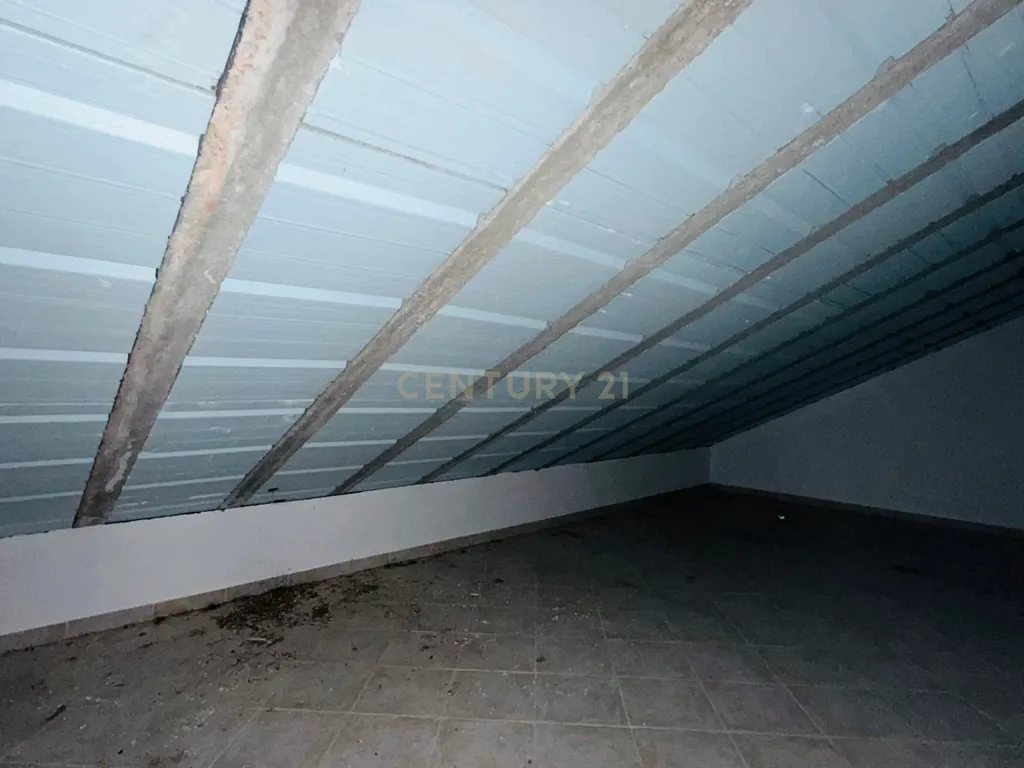 Magnífico Apartamento T4 com Duas Varandas e Arrecadação na Cascalheira, Pinhal Novo - Image 35