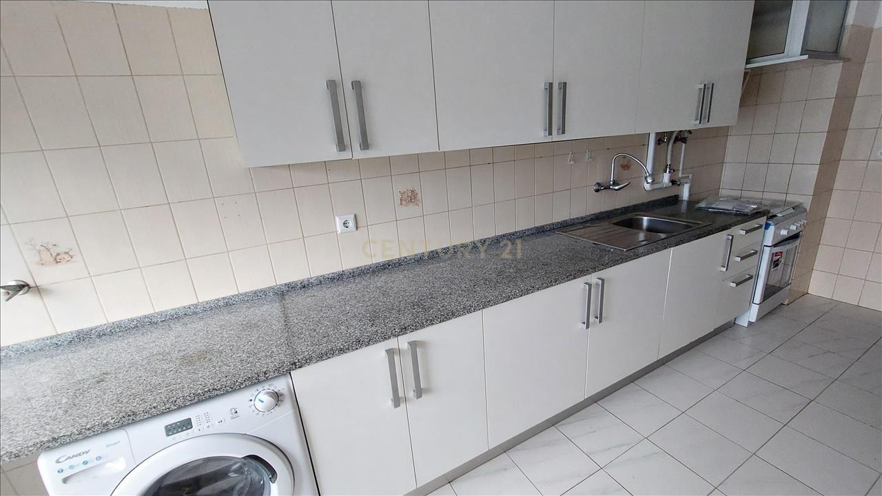 Apartamento T2 - Algueirão Mem-Martins - Image 3