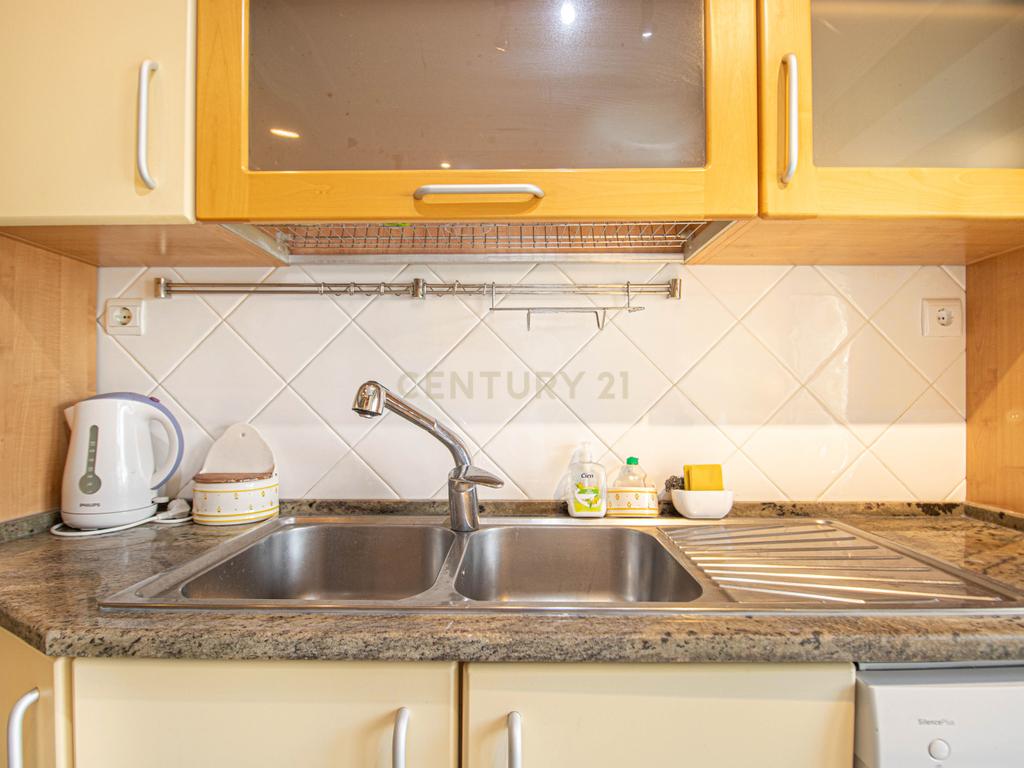Apartamento T4 no Real Forte c/ 2 Box - Image 6