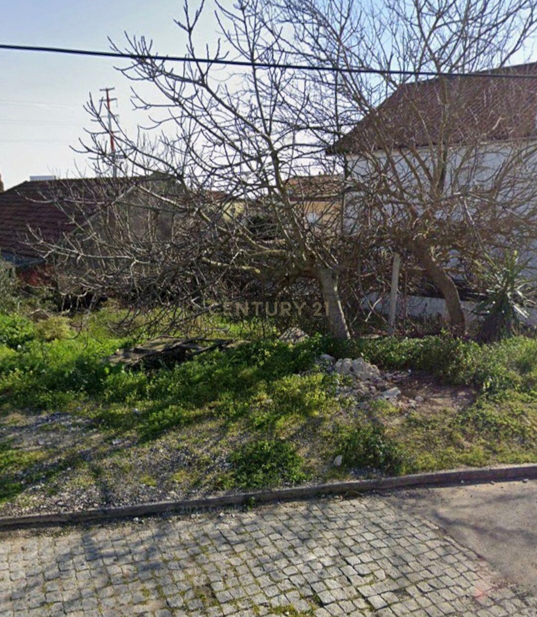 Fotografia 4 de Terreno com 292m2 em Santa Iria de Azoia