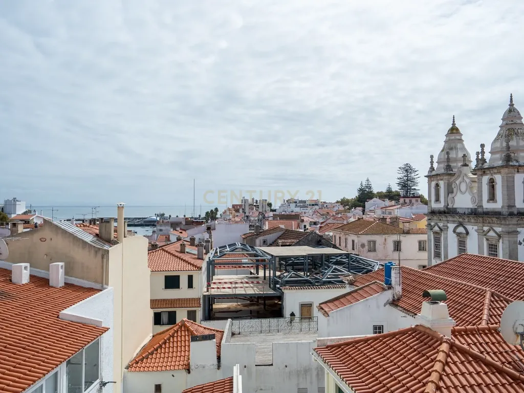 T1 com Vista Deslumbrante para a Marina de Cascais - Image 22