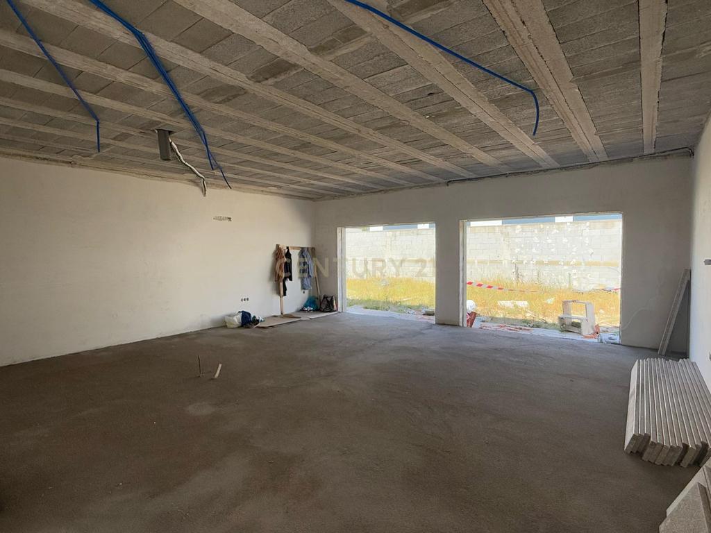 Moradia Geminada Chave na Mão – Fase Final de Construção! - Image 27