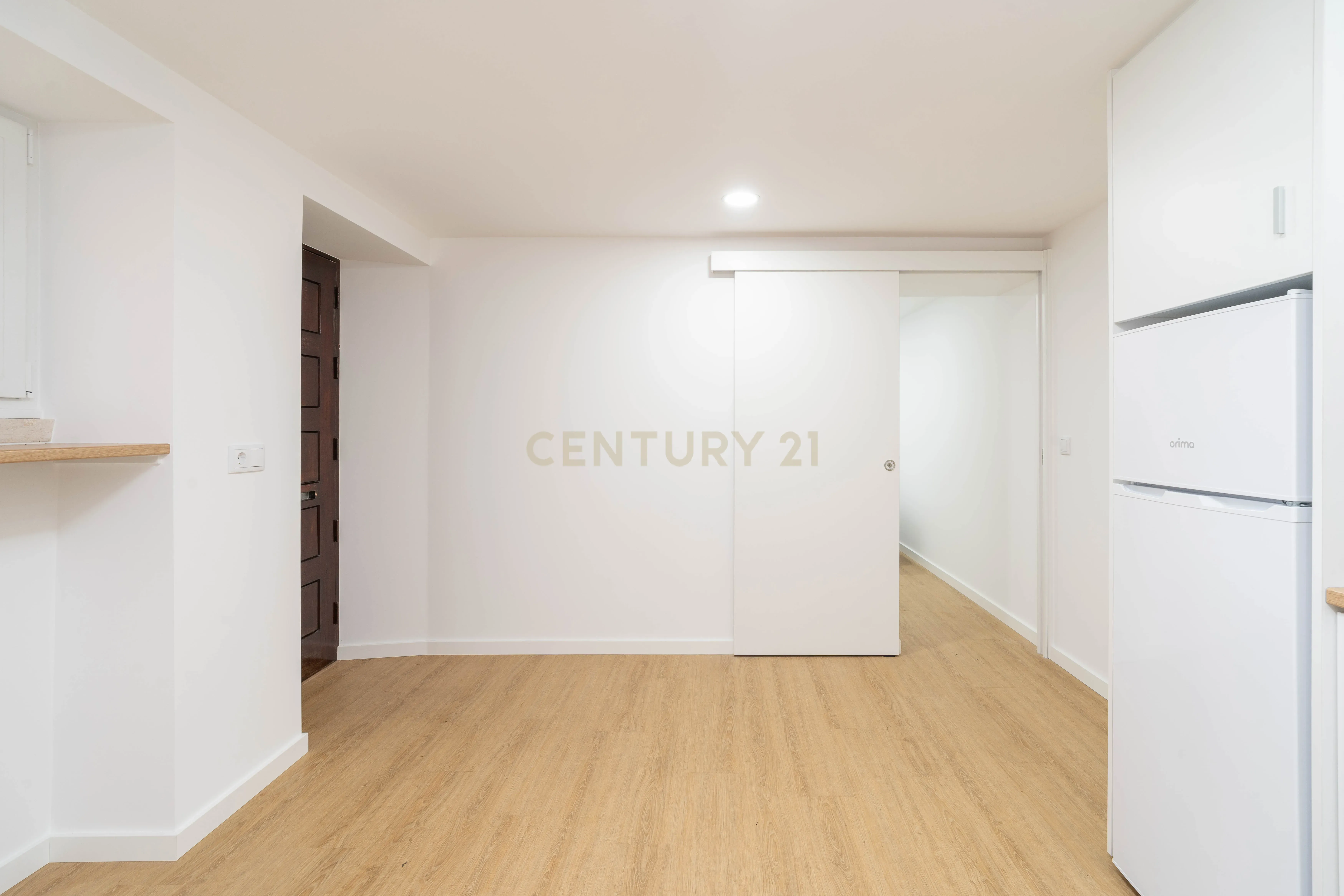 Fotografia 12 de Apartamento transformado em Dois estúdios junto à Praça da República