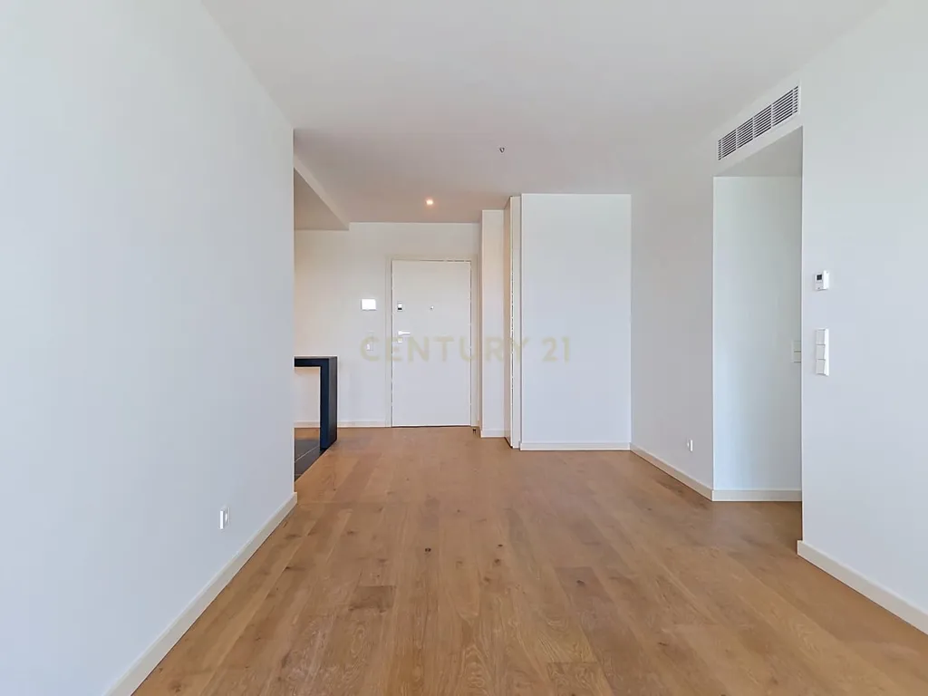 Apartamento T2 com Piscina Privativa - Douro Nobilis I - Vila Nova de Gaia - Image 8