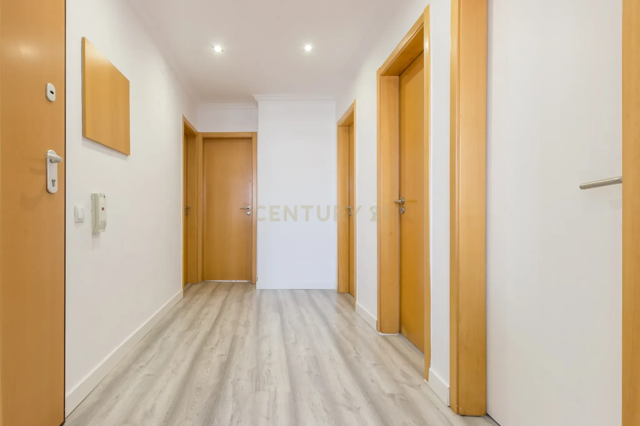 Apartamento T3 Av. Bocage no Barreiro - Image 8