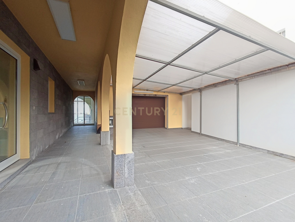 Moradia T4 com Vista Mar | Ajuda da Bretanha | São Miguel - Image 3
